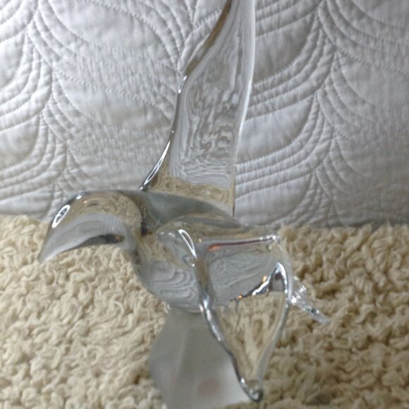 Glass, Crystal Seagull Art Statue, Heavy Frosted Base, Avant Garde, Audubon - Picture 3 of 5